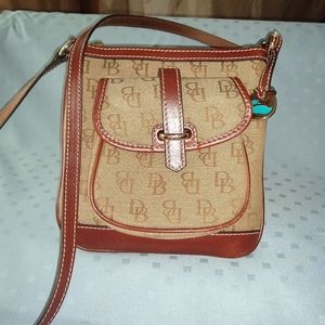 Dooney and Bourke signature letter carrier bag.